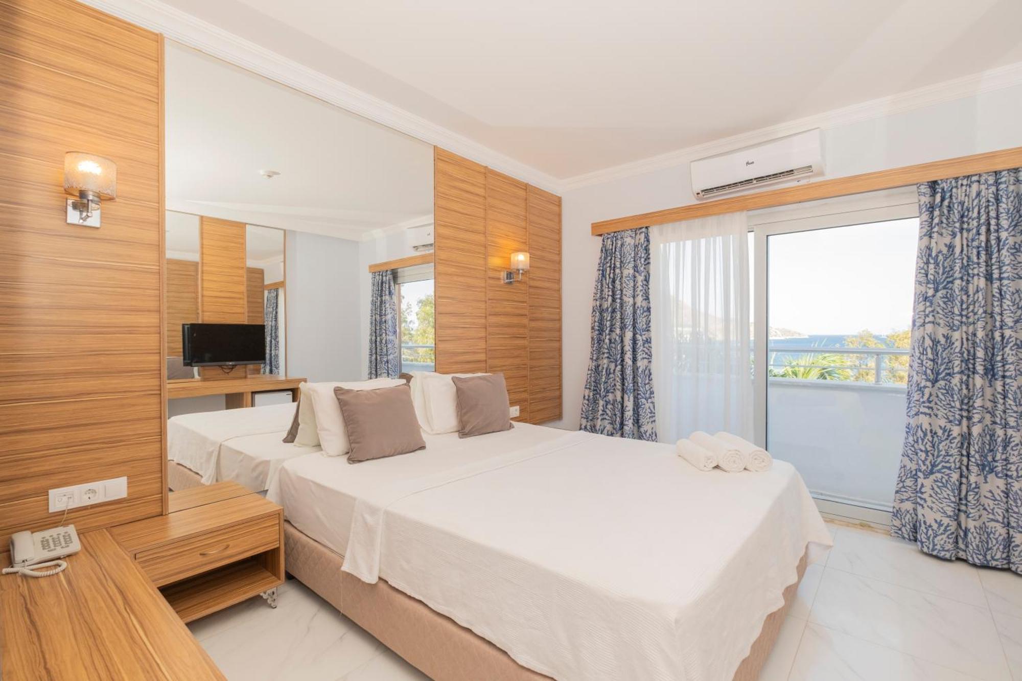 Ladonia Hotels Mio Bianco Акьярлар Экстерьер фото